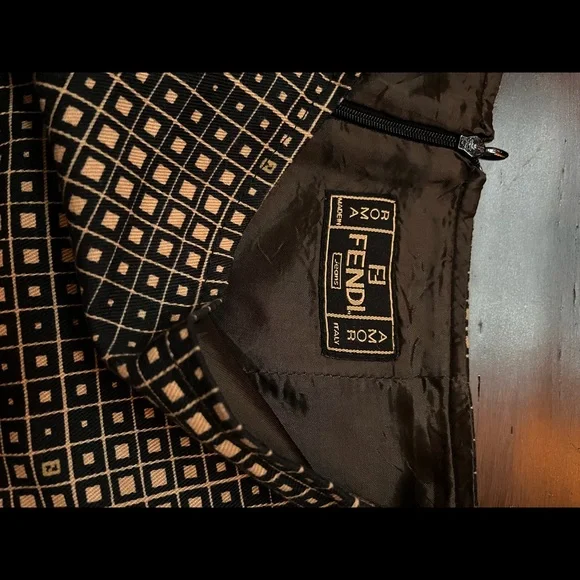 Fendi skirt - Picture 3 of 4